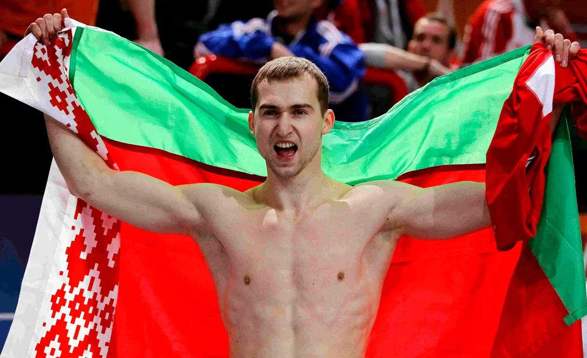 Andrei Krauchanka celebrates his victory in the men’s heptathlon event at the European Athletics Indoor Championships. Paris, 2011. Photo by: EPA / KERIM OKTEN